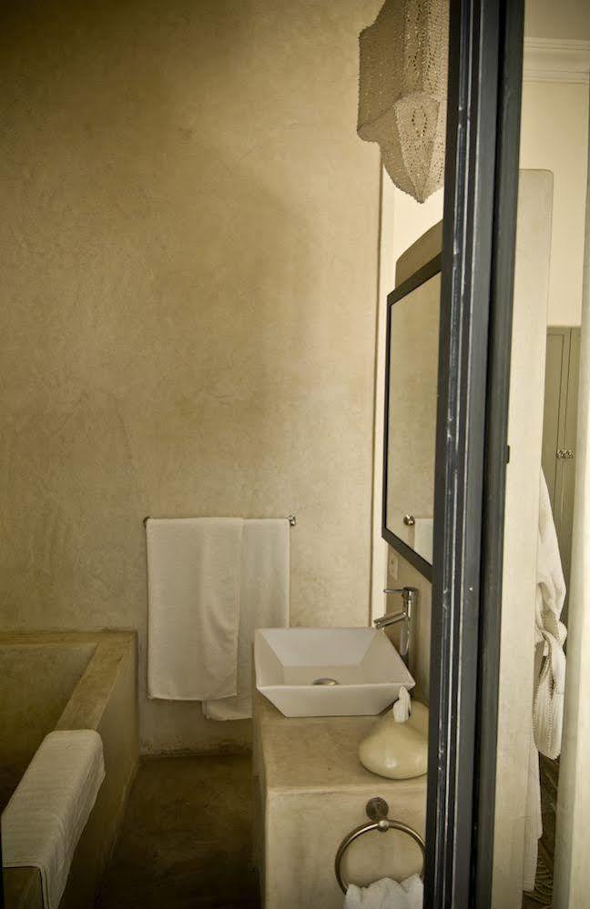 Riad First Marrakesh Exterior photo